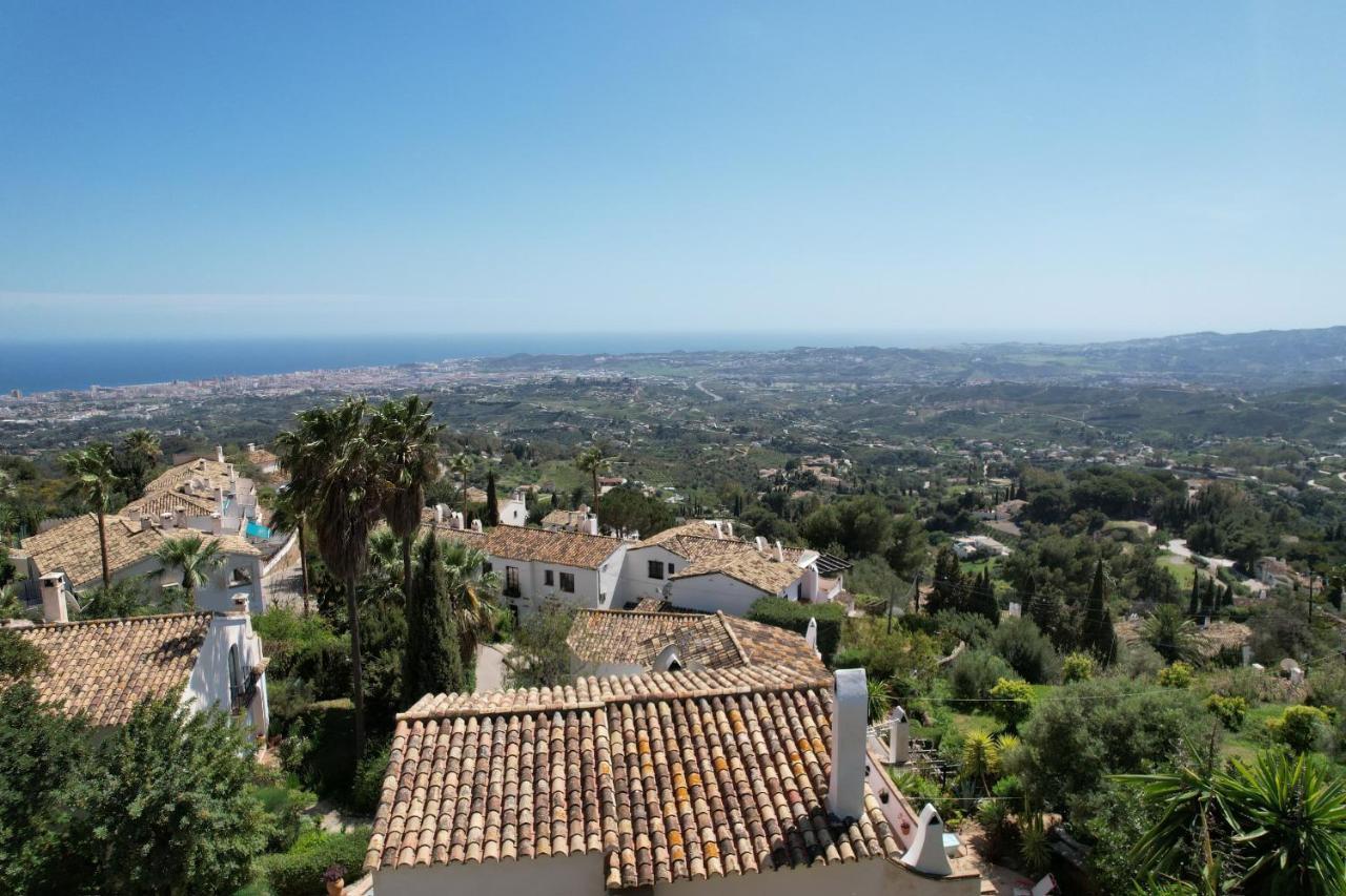 Willa Terraced House In The Mountains With Fantastic View Malaga Zewnętrze zdjęcie