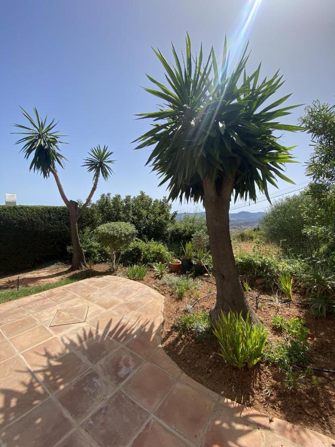 Willa Terraced House In The Mountains With Fantastic View Malaga Zewnętrze zdjęcie